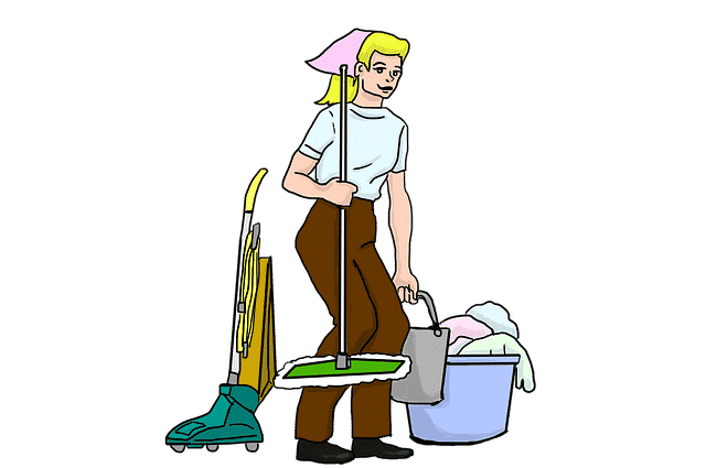 Mujer limpiando