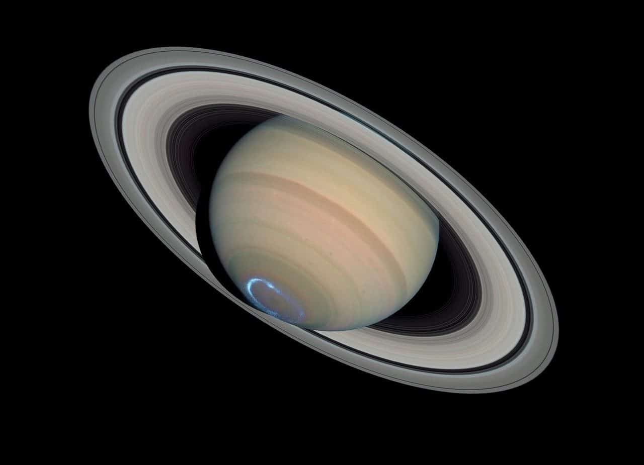 saturno