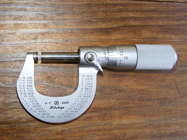 Micrómetro mecánico