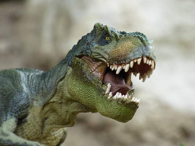 Modelo a escala de Tiranosaurio