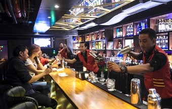 Bar
