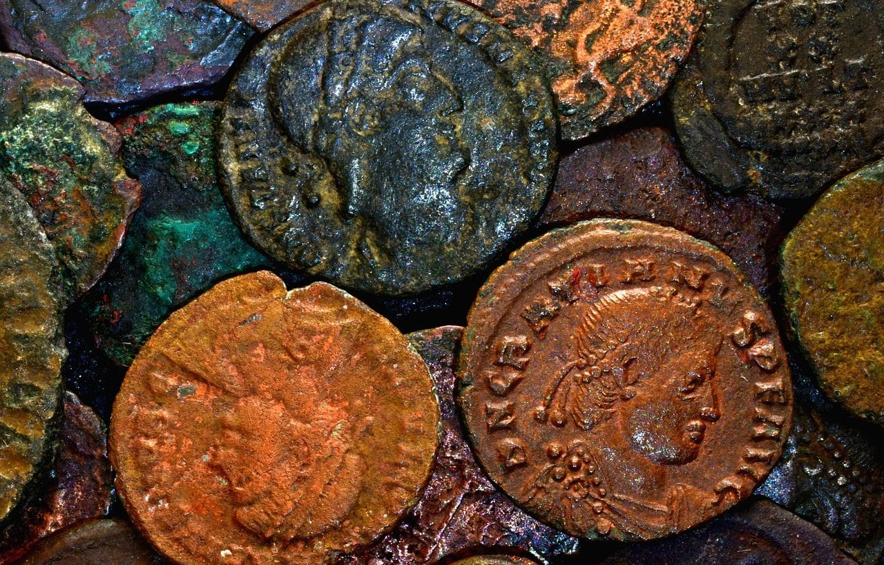 Antiguas monedas romanas