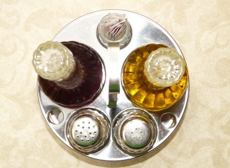 Reacción de neutralización - Qué es, tipos, características y ejemplos